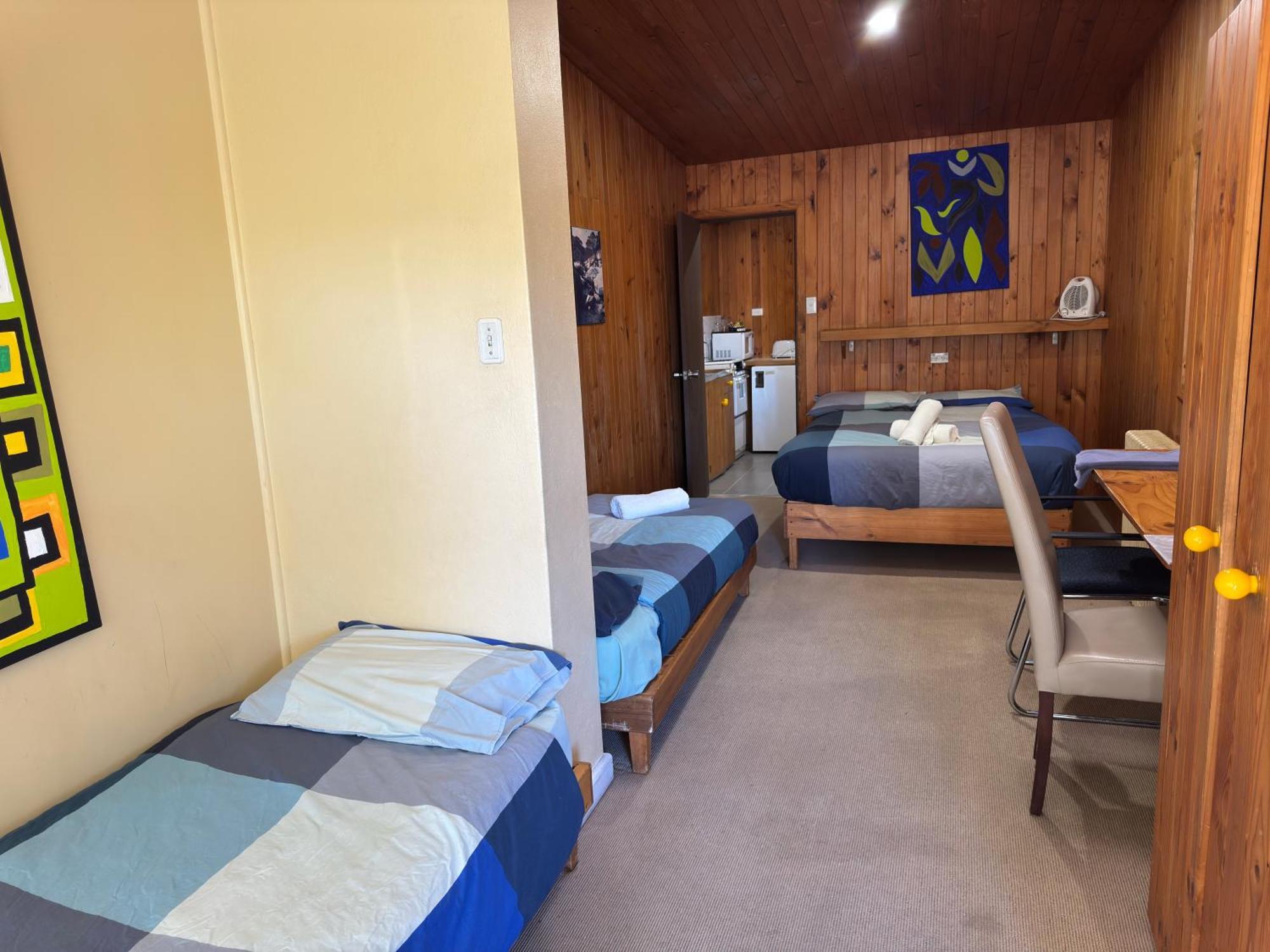 Bunkhouse Motel Cooma Exterior foto
